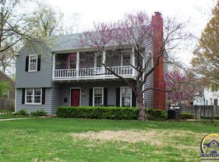 1967 SW Westwood Dr, Topeka, KS 66604