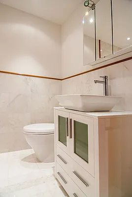 Rented by WAM Partners - William Moses Co. | media 79