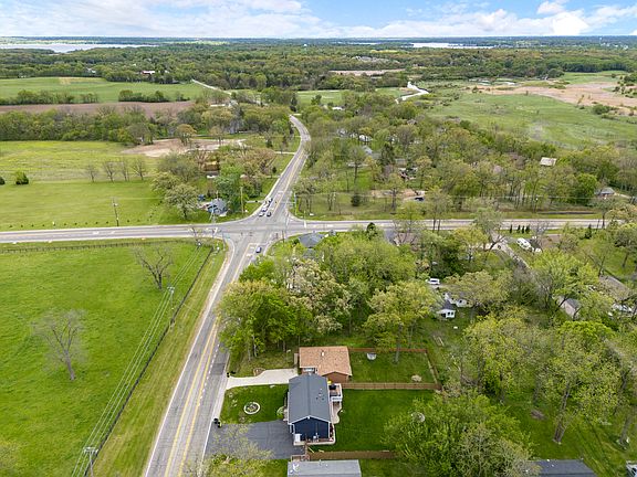2nd image of 1107 Main Street Rd