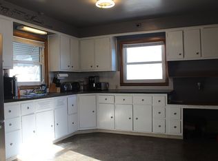 1234 19th Ave SW, Cedar Rapids, IA 52404