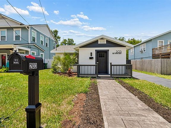 4th image of 203 E EMMA STREET