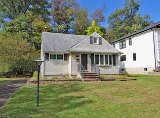 43 Cray Ter, Fanwood, NJ 07023