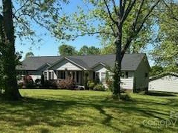 940 Hatchett Rd, Lincolnton, NC 28092