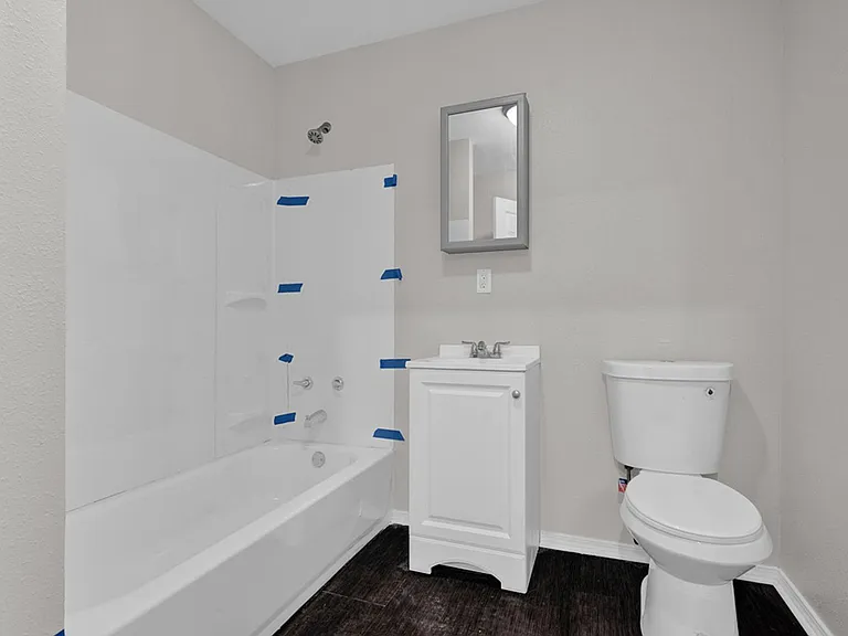 2103 N Marrs St — Photo 5