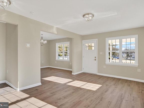 5th image of 5646 Union Deposit Rd