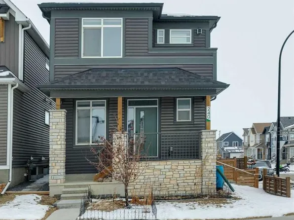 240 S Lucas Ave NW, Calgary, AB T3P 1N3