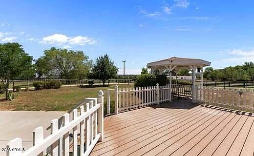 2nd image of 15181 W SUNSHINE Lane