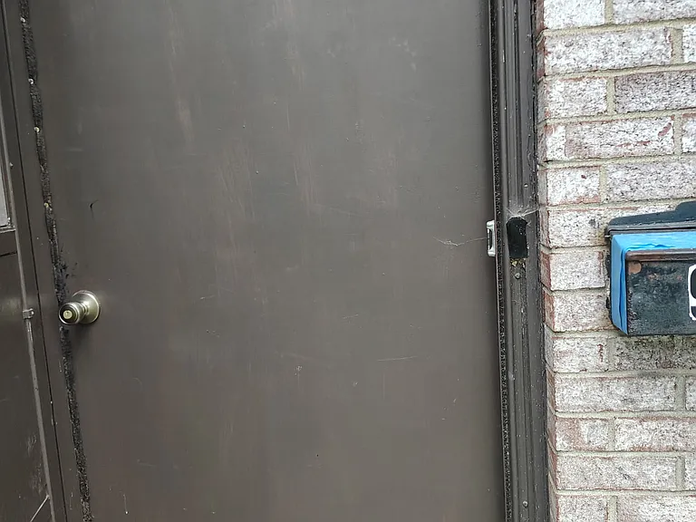 120 Vernon Ave #9 — Photo 12