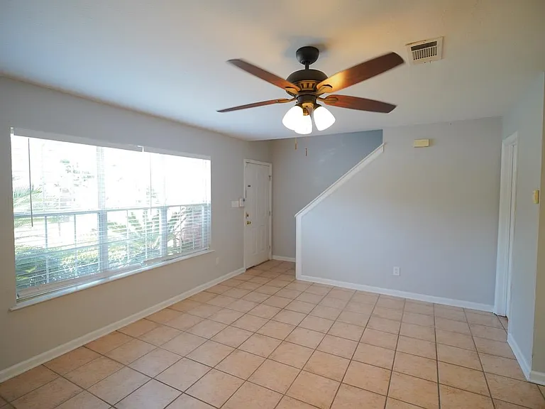 859 W Brevard St #2 — Photo 3
