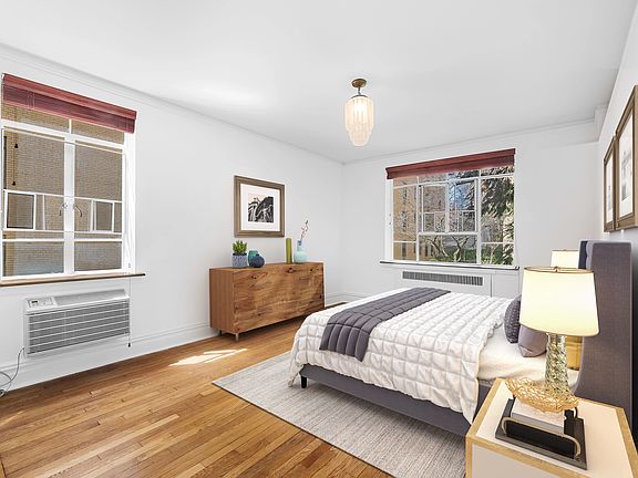 5th image of 255 W 23rd St APT 1CE