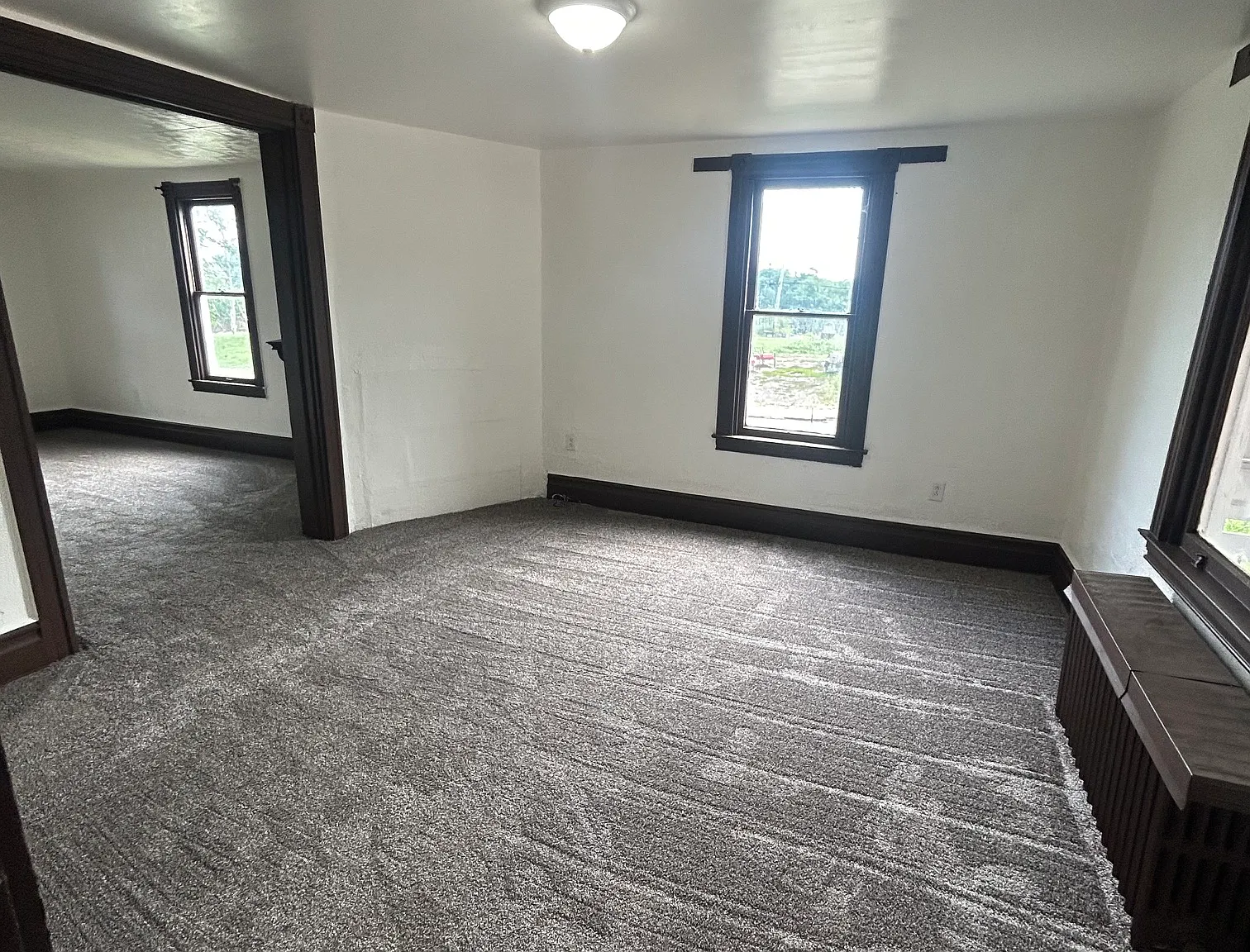 4 bed, 1.5 bath, 1468 sqft, $1,350 — Photo 3