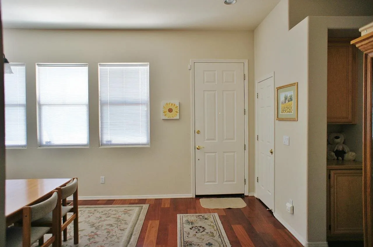 1681 Ashworth Ct photo 1