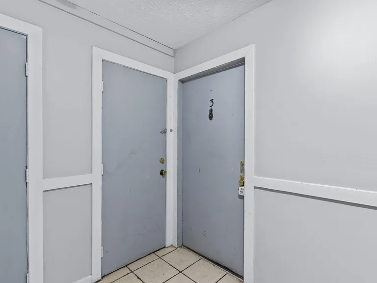 5800 Santa Fe Trl #2 — Photo 2
