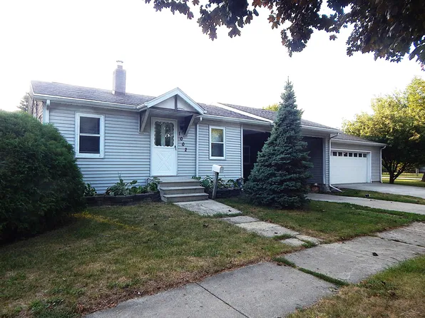 1002 S Henry St, Bay City, MI 48706