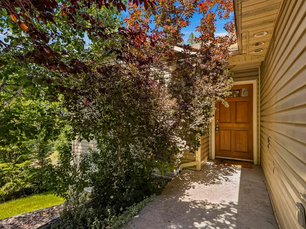 11830 N Bedivere Dr #1, Spokane, WA 99218