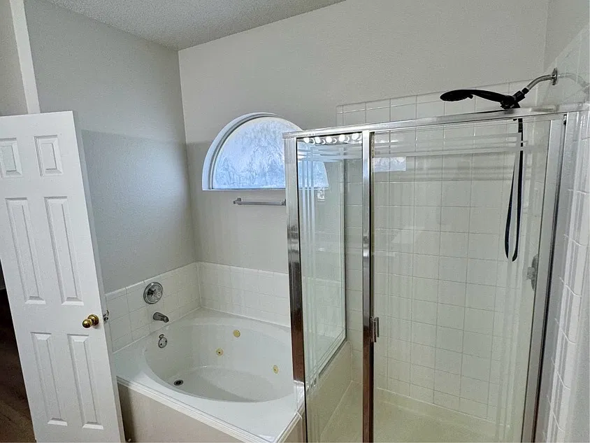 10601 Lansdowne Lane - 1 — Photo 2