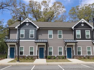 411 Morecrest Ln, Fayetteville, NC 28303