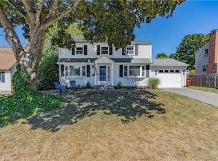 34 Gordon Ave, Enfield, CT 06082
