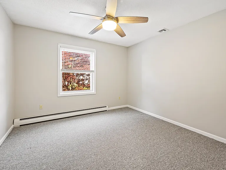 180 Gorman St — Photo 18