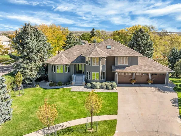 609 Alta Vista Ct, Rapid City, SD 57701