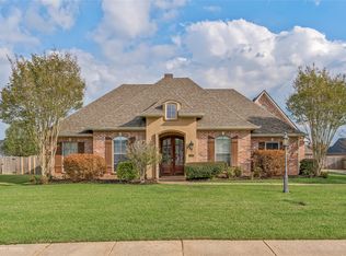 125 Horseguards Ave, Bossier City, LA 71111