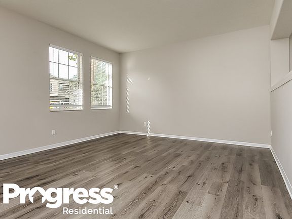 4th image of 1612 Atlantic Dr