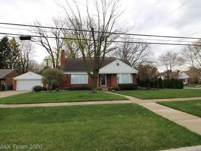 835 S Silvery Ln, Dearborn, MI, 48124