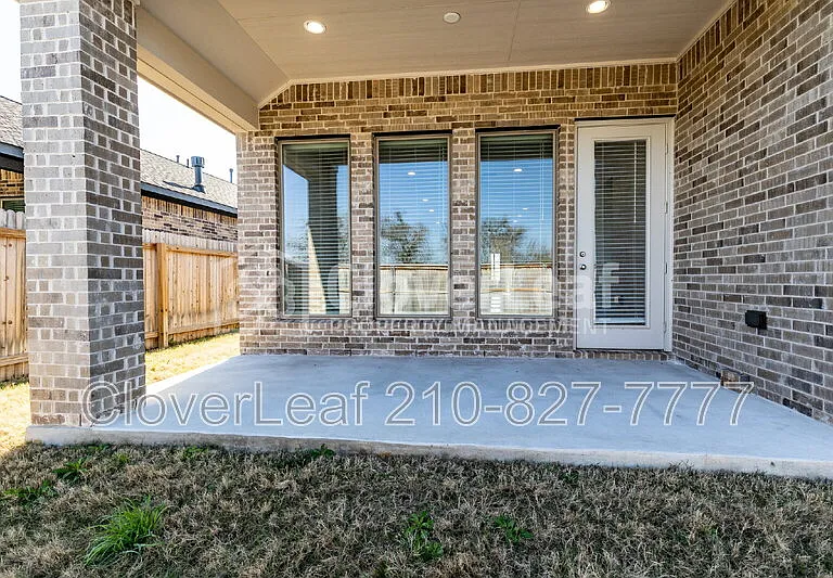 1045 Blue Oak Blvd — Photo 38