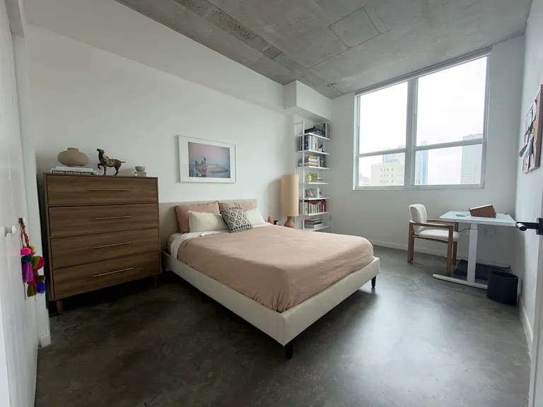 206 NE 2nd St #1213 — Photo 18