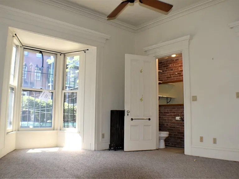 134 W Concord St #1 — Photo 32