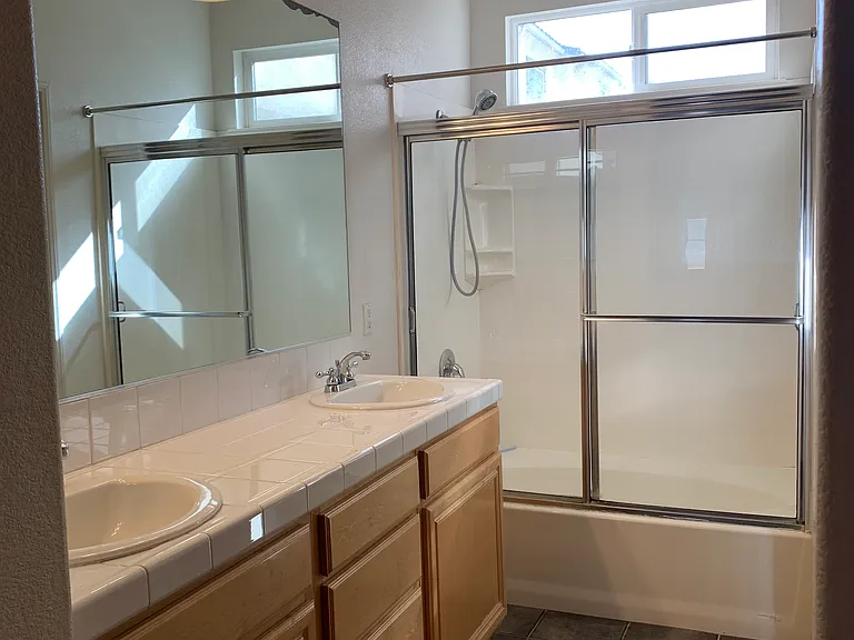 2772 Escala Cir — Photo 12
