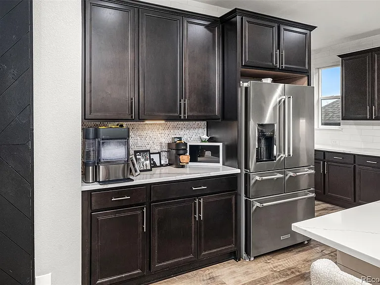 25537 E Alder Dr — Photo 13