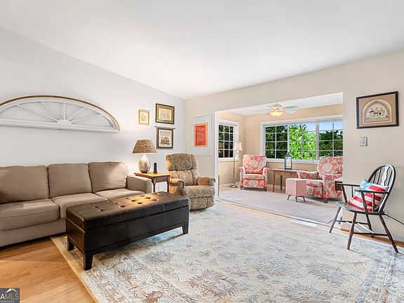3rd image of 1468 Briarwood Rd #508