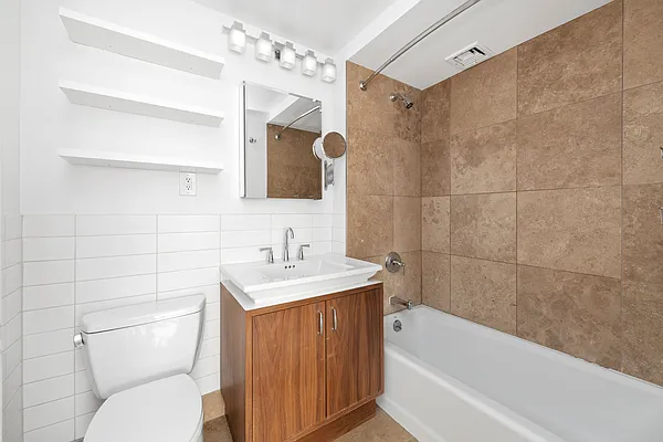 Rented by Compass | media 8