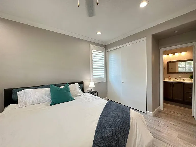 11496 Bridgeway Dr — Photo 11