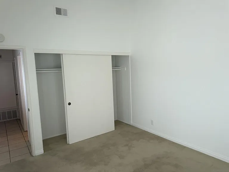 4075 Crystal Dawn Ln #202 — Photo 31