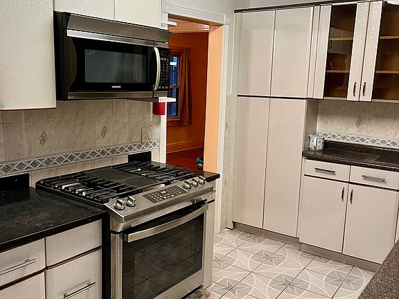 5th image of 15310 41st Ave Floor 1