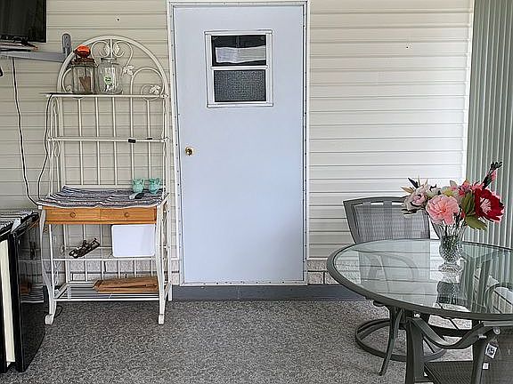 3rd image of 38141 Woodgate Ln