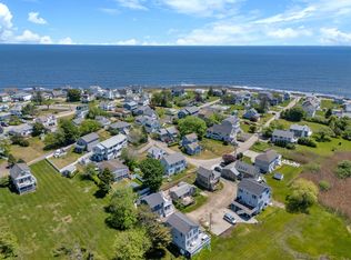 17 Clifford Lane, Wells, ME 04090