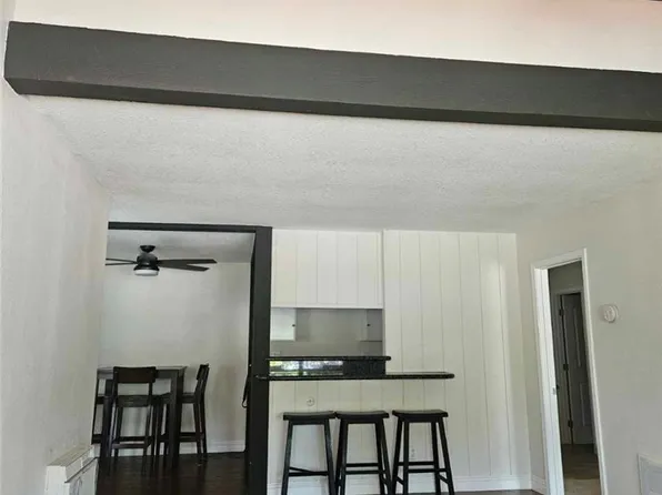 1040 W Macarthur Blvd APT 44, Santa Ana, CA 92707
