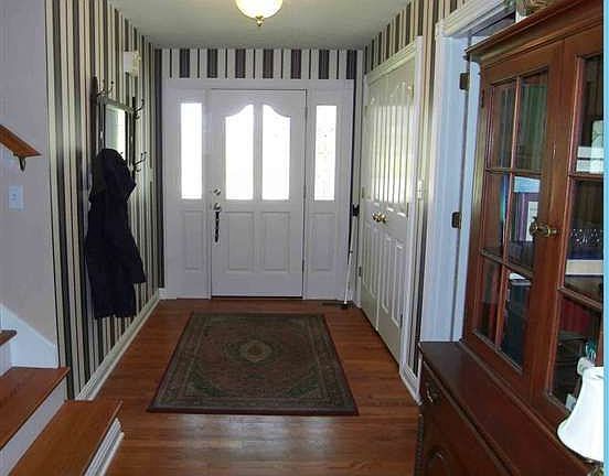 4th image of 2092 Chesapeake Dr