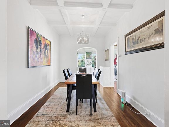 5th image of 510 Irving St NW