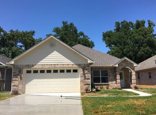 111 Jasmine Ct, Lufkin, TX 75901
