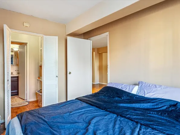 107-40 Queens Boulevard image 12 of 21