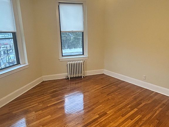 5th image of 139 W Emerson St #26