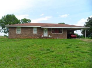 107 Saint Mary Rd, Loretto, TN 38469