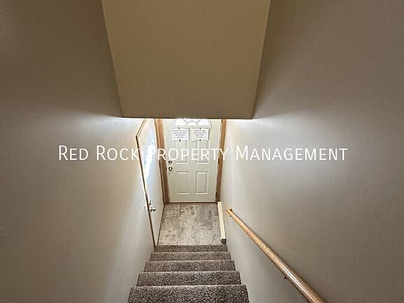 3rd image of 1931 Dupont Dr Unit 200