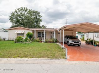 4816 Vision Ave, Holiday, FL 34690