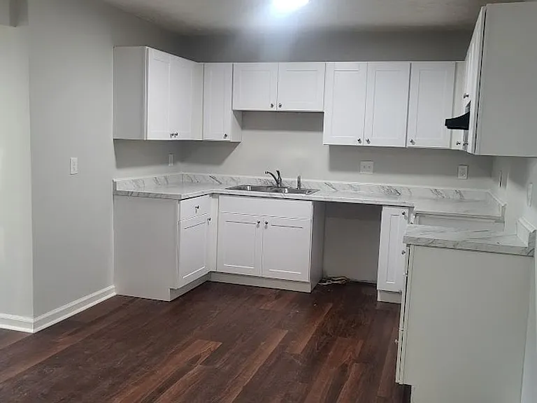 3530 Southgate Way — Photo 6
