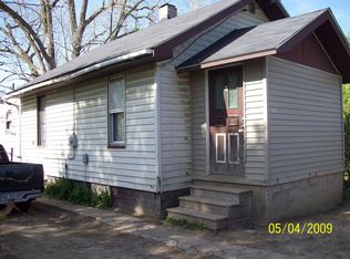 1111 Tremont Ave, Flint, MI 48505